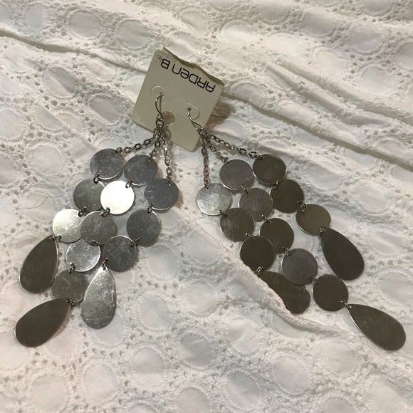 Arden B. Silver Metallic Chimey Dangly Earrings - Picture 8 of 9